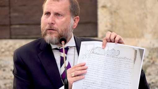 Ventimiglia: domenica scorsa la conferenza dell'Ordine Monastico sulla nascita del Principato di Seborga Ventimiglia: domenica scorsa la conferenza dell'Ordine Monastico sulla nascita del Principato di Seborga