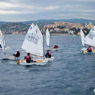 Vela: quattro studenti imperiesi al campionato studentesco di domani e mercoledì in Basilicata