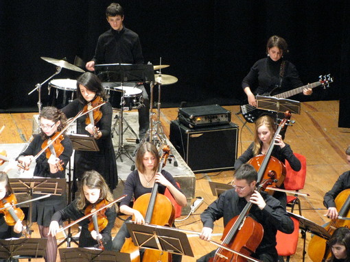 Imperia: un successo ieri il Concerto dell’Orchestra Giovanile al Teatro Cavour Imperia: un successo ieri il Concerto dell’Orchestra Giovanile al Teatro Cavour