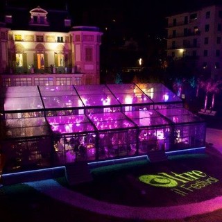 Sanremo, a "Oltre il festival" è già spettacolo: inaugurata a Villa Nobel la settimana di intrattenimento per pubblico e operatori (Foto e Video)