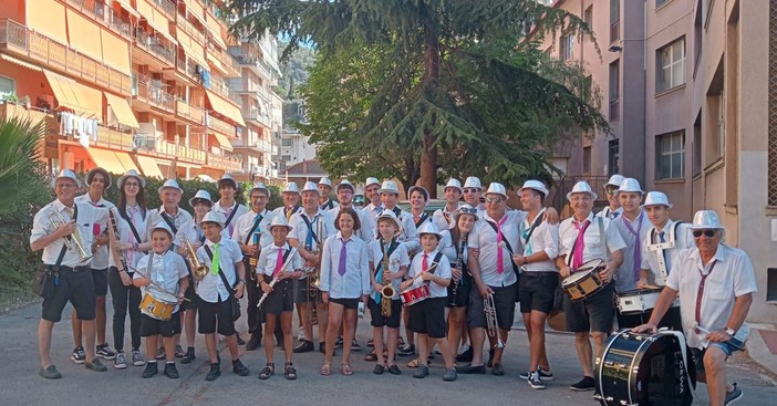 Nuovi concerti per l’Orchestra Filarmonica Giovanile Città di Ventimiglia (Foto) Nuovi concerti per l’Orchestra Filarmonica Giovanile Città di Ventimiglia (Foto)