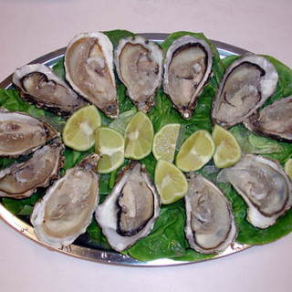 Epidemia di gastroenterite in Costa Azzurra: sotto accusa le ostriche della Bretagna