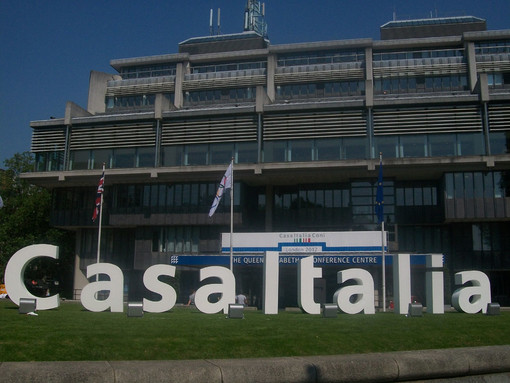 Olimpiadi 2012: in attesa dei primi imperiesi 'in campo' ecco la Londra che segue la 'Fiamma Olimpica'