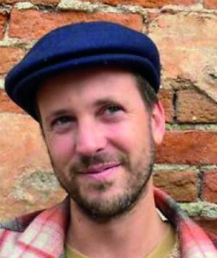 Orso Tosco presenta a Sanremo 'Controbuio', un noir sul Casinò tra memoria, tempesta e notti del Festival di ieri Orso Tosco presenta a Sanremo 'Controbuio', un noir sul Casinò tra memoria, tempesta e notti del Festival di ieri