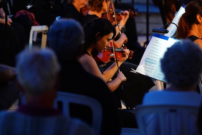 Concerto della Sinfonica di Sanremo nella Chiesa di Cristo Risorto a Ospedaletti