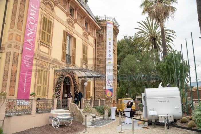 Villa Nobel ospita "Oltre il Festival" e diventa la casa delle radio Mediaset Villa Nobel ospita "Oltre il Festival" e diventa la casa delle radio Mediaset