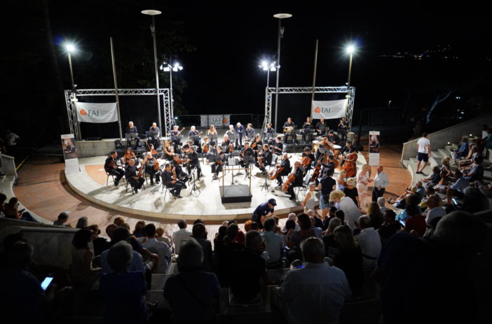 50mila euro per la Sinfonica di Sanremo: Cerri “Nella manovra un sostegno anche al territorio" 50mila euro per la Sinfonica di Sanremo: Cerri “Nella manovra un sostegno anche al territorio"