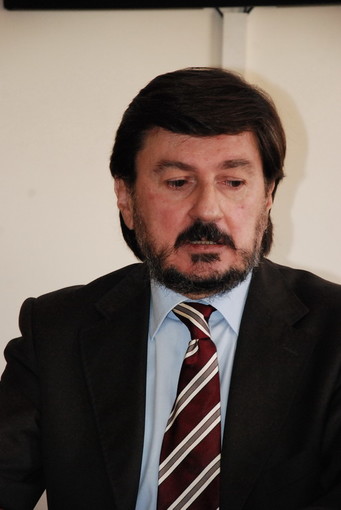 Imperia: i sindacati portano in tribunale il Questore Pasquale Zazzaro e ne chiedono l'avvicendamento al Ministero