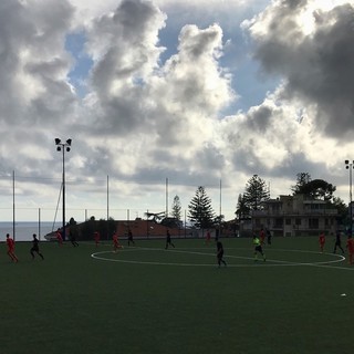 Calcio, Eccellenza. Ospedaletti, pesante sconfitta contro il Rivasamba. Caverzan: "Dovremo ripartire dal secondo tempo" (VIDEO)