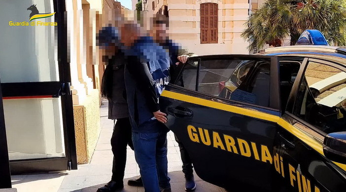 Acquistavano droga con criptofonini, ecco i nomi degli indagati