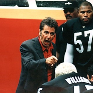 Al Pacino protagonista della campagna elettorale di zona: quattro anni dopo Biancheri anche Scajola si lascia ispirare dal monologo di ‘Ogni maledetta domenica’ (Video)