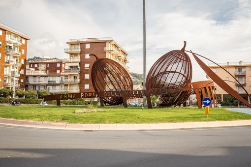 Taggia: niente pubblico per la Milano-Sanremo, si rischiano multe fino a 3mila euro Taggia: niente pubblico per la Milano-Sanremo, si rischiano multe fino a 3mila euro