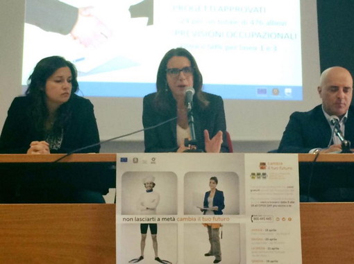 Imperia: grande partecipazione all'Open Day organizzato all'Università per 266 percorsi formativi Imperia: grande partecipazione all'Open Day organizzato all'Università per 266 percorsi formativi