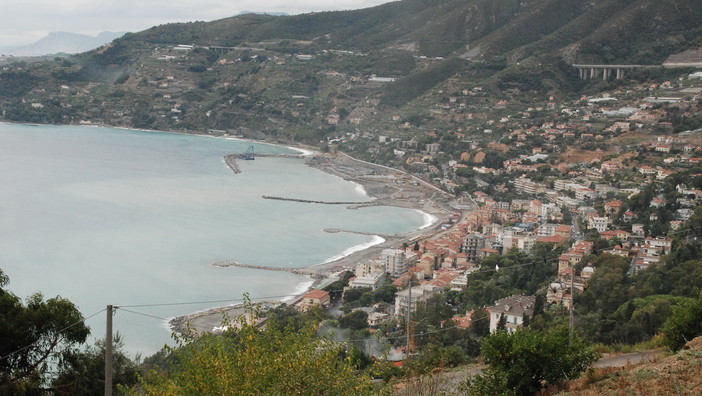 Ospedaletti: mercoledì ritorna in edizione straordinaria il mercatino 'Belle Epoque'