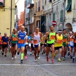 Con la ‘Corsa dell’Oleandro’, il podismo che conta domenica 6 settembre a Camporosso