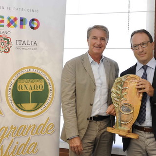 Ambasciatore nel Mondo: a ‘Milano Expo 2015’, l’Onaoo lancia la sfida mondiale assaggiatori olio di oliva