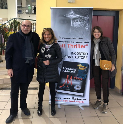 Bordighera: grande successo per l'appuntamento di oggi pomeriggio con 'Olio & Vino' al Mercato Coperto (Foto) Bordighera: grande successo per l'appuntamento di oggi pomeriggio con 'Olio & Vino' al Mercato Coperto (Foto)