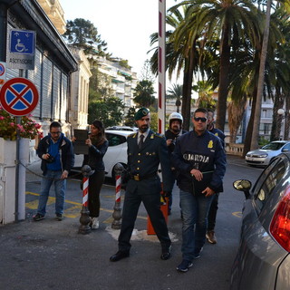 Sanremo: caso dei 'furbetti del cartellino', altri 10 licenziamenti sono stati firmati oggi dal Segretario Generale Sanremo: caso dei 'furbetti del cartellino', altri 10 licenziamenti sono stati firmati oggi dal Segretario Generale