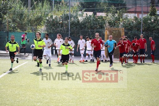 Ospedaletti e Loanesi prima del match di andata: una delle due sarà promossa direttamente in Eccellenza