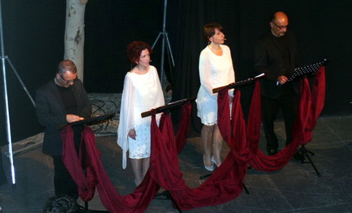 Ospedaletti: questa sera all'Auditorium lo spettacolo del Teatro dell'albero 'Odi et Amo' Ospedaletti: questa sera all'Auditorium lo spettacolo del Teatro dell'albero 'Odi et Amo'