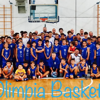 Pallacanestro: ieri la presentazione al PalaRuffini, domenica prossima l'esordio per l'Olimpia Basket ArmaTaggia
