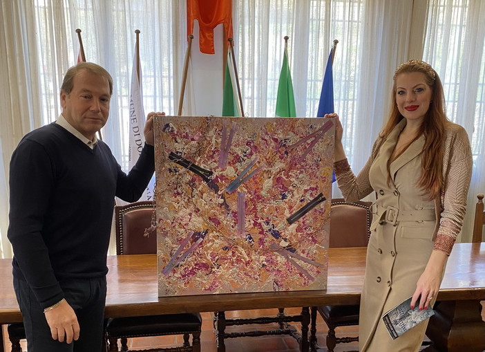 Dolceacqua: l’arte presta la sua voce per sostenere il rispetto e l’eliminazione della violenza di genere Dolceacqua: l’arte presta la sua voce per sostenere il rispetto e l’eliminazione della violenza di genere