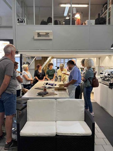 Oasis Cafè Colombia, progetto sociale e solidale: incontro di formazione a Ventimiglia (Foto)