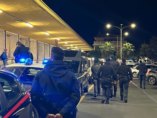 Le immagini dell'operazione nella città di confine Le immagini dell'operazione nella città di confine