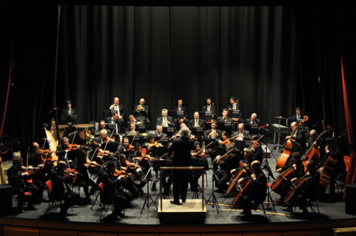 Convenzione Comune di Sanremo-Orchestra Sinfonica, i Sindacati "A pagare sono sempre i lavoratori" Convenzione Comune di Sanremo-Orchestra Sinfonica, i Sindacati "A pagare sono sempre i lavoratori"