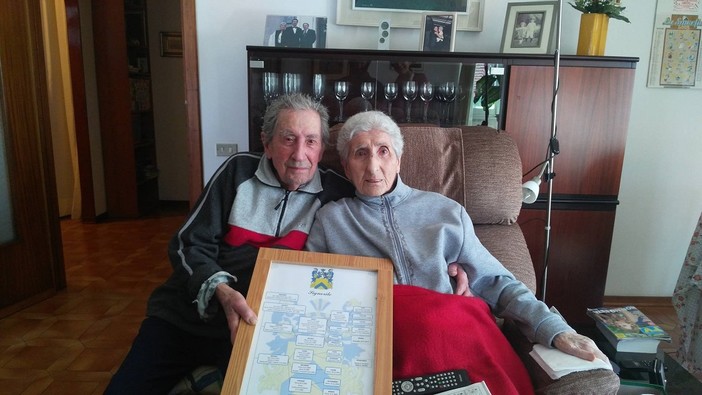 Imperia: 'Nozze di ferro', 70 anni insieme per Onofrio e Marialuisa. Tanti auguri da Sanremo News Imperia: 'Nozze di ferro', 70 anni insieme per Onofrio e Marialuisa. Tanti auguri da Sanremo News