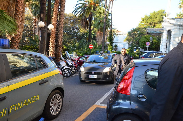 Sanremo: i nomi dei tre nuovi licenziati dal Comune di Sanremo, intanto si prospetta un ricorso collettivo Sanremo: i nomi dei tre nuovi licenziati dal Comune di Sanremo, intanto si prospetta un ricorso collettivo