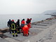 Sanremo: uomo si sente male sugli scogli del porto vecchio per una presunta overdose Sanremo: uomo si sente male sugli scogli del porto vecchio per una presunta overdose