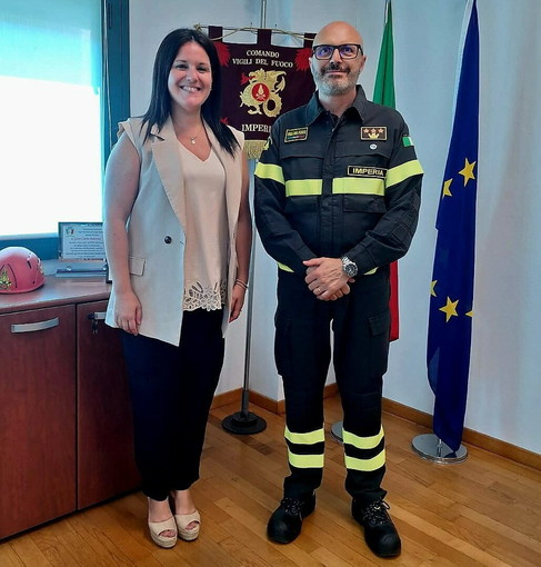 Nuovo Vice Direttore logistico al Comando provinciale dei Vigili del Fuoco: ha giurato la dott.ssa Ornella D'Angelo Nuovo Vice Direttore logistico al Comando provinciale dei Vigili del Fuoco: ha giurato la dott.ssa Ornella D'Angelo