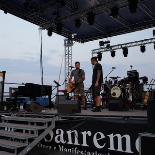 Sanremo: tutti confermati ed arrivati i grandi nomi di 'Oltre le Luci' il concerto di stasera in Pian di Nave (Foto e Video)