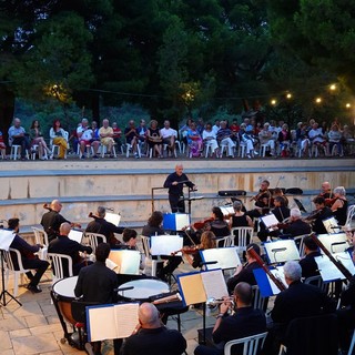 Ventimiglia: concerto dell'Orchestra Sinfonica di Sanremo al teatro romano di Albintimilium