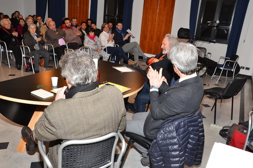 Taggia: la nuova Amministrazione conferma 'Ossi di Seppia', la premiazione il 3 febbraio a Villa Boselli