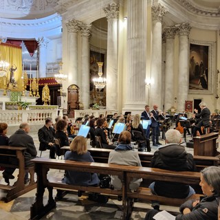 Imperia, successo di pubblico al concerto inaugurale della stagione musicale dell’orchestra dell’Opera Carlo Felice di Genova (Foto) Imperia, successo di pubblico al concerto inaugurale della stagione musicale dell’orchestra dell’Opera Carlo Felice di Genova (Foto)