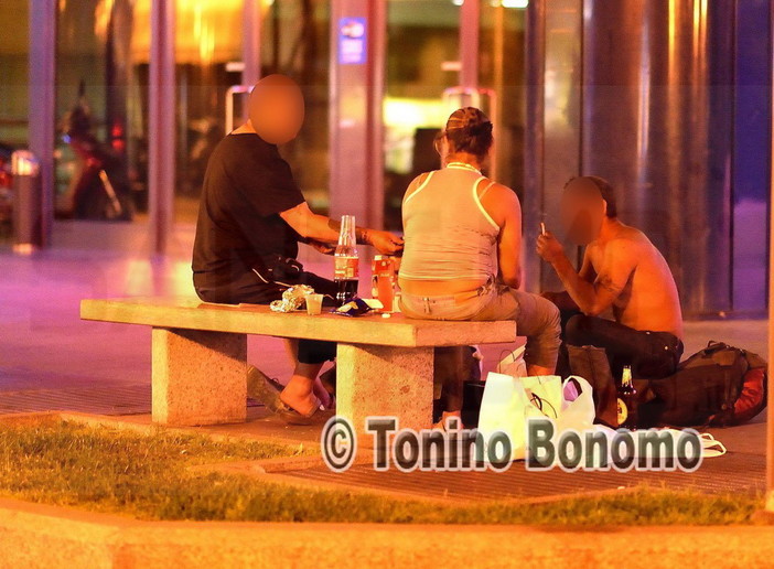 Sanremo: clochard dietro l'ex stazione, dopo il video il pensiero della nostra lettrice Alessandra