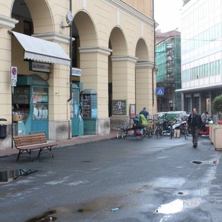 Imperia: parcheggi in piazza Dante, dura replica di Giuseppe Fossati all'ex Assessore Amoretti