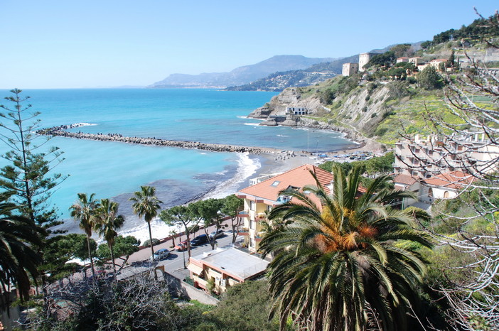 Ventimiglia: trovato l'accordo per l'ultimazione e le gestione del futuro porto degli Scoglietti Ventimiglia: trovato l'accordo per l'ultimazione e le gestione del futuro porto degli Scoglietti