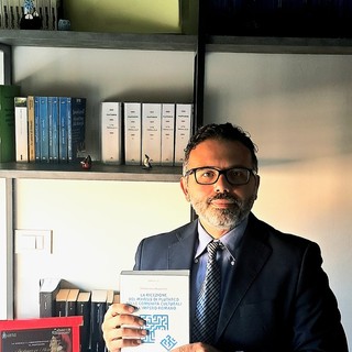 Il libro del professore del liceo Aprosio di Ventimiglia Pierfrancesco Musacchio sbarca all'evento dell'Associazione Italiana di Cultura Classica (Foto) Il libro del professore del liceo Aprosio di Ventimiglia Pierfrancesco Musacchio sbarca all'evento dell'Associazione Italiana di Cultura Classica (Foto)