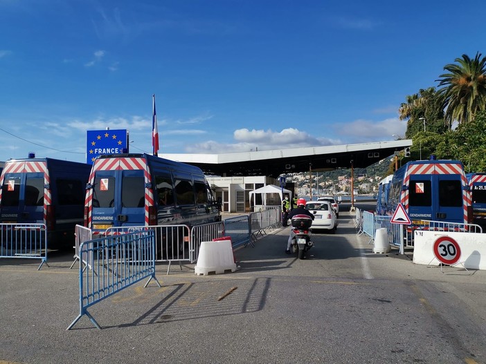 Ventimiglia: l'On. Di Muro scrive al Ministro, prorogata l'ordinanza per gli spostamenti transfrontalieri entro 60 km Ventimiglia: l'On. Di Muro scrive al Ministro, prorogata l'ordinanza per gli spostamenti transfrontalieri entro 60 km