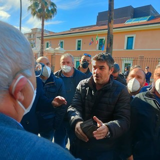Imperia: non c'è il via libera al concordato di Rt, attesa per la decisione del giudice sulla pignorabilità dei beni (Foto e Video) Imperia: non c'è il via libera al concordato di Rt, attesa per la decisione del giudice sulla pignorabilità dei beni (Foto e Video)