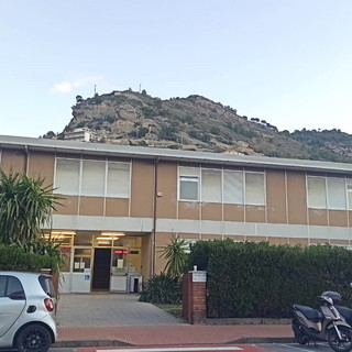 Ventimiglia: oggi pomeriggio l'appuntamento con 'Scuola Aperta' all'Istituto 'Fermi' per Geometri