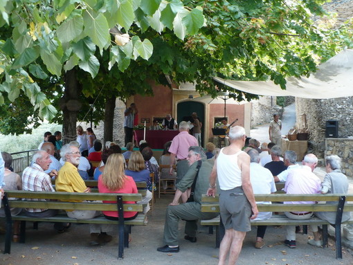 Dolcedo: domenica scorsa in frazione Bellissimi la premiazione del concorso di poesia dialettale
