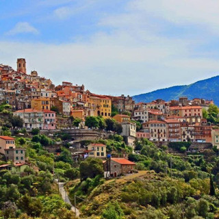 Perinaldo: il Consiglio comunale approva l’acquisto dell’Oratorio di San Benedetto per 50.000 euro dalla Parrocchia