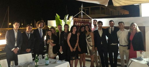 Domenica scorsa alla Canottieri Sanremo il tradizionale evento di passaggio delle cariche del Leo Club Sanremo Domenica scorsa alla Canottieri Sanremo il tradizionale evento di passaggio delle cariche del Leo Club Sanremo