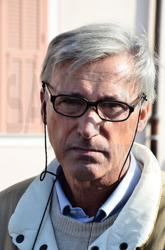 Carlo Iachino, Presidente e Consigliere Comunale di Progetto Ventimiglia, si esprime sulla linea Ventimiglia-Cuneo Carlo Iachino, Presidente e Consigliere Comunale di Progetto Ventimiglia, si esprime sulla linea Ventimiglia-Cuneo