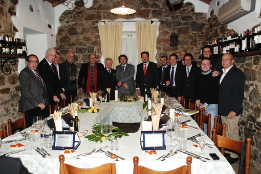 Arma di Taggia: ieri sera da 'Giuan' una 'parata' di Sindaci per il decennale di Sanremo News