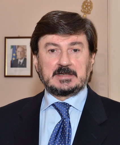 Il Questore Pasquale Zazzaro Il Questore Pasquale Zazzaro